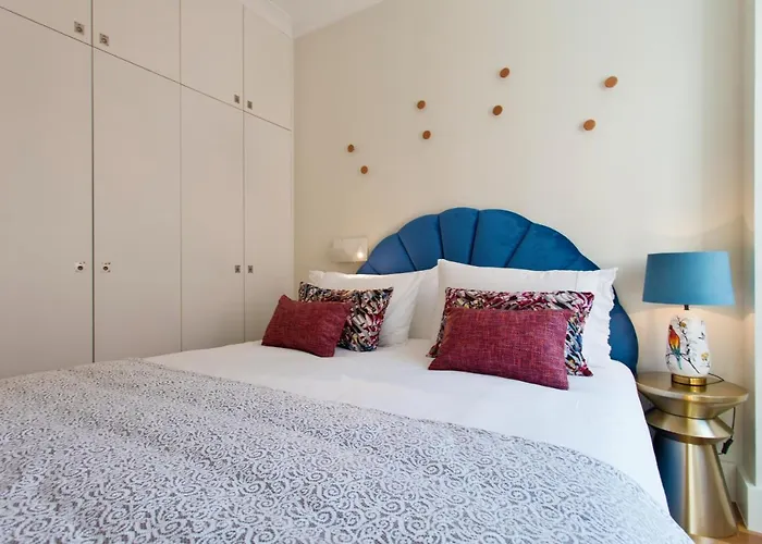 Boutique Rentals- Douro Ribeira Historical Center With Parking *